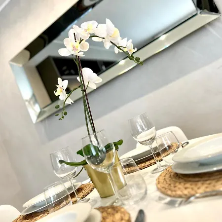Apartment Sismondi New Mailand