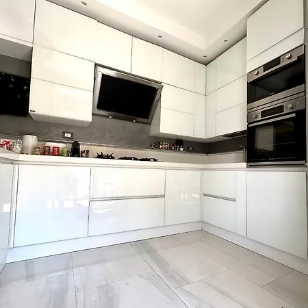 Sismondi New Apartment Mailand